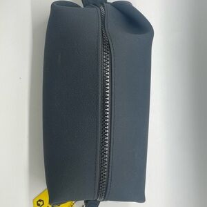 The Koby Lite Charcoal  Silicone Toiletry Organizer Bathroom Travel Bag  8.6x4x4